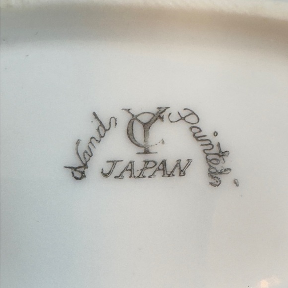 Rare Antique Japanese Porcelain Leaf Shaped Three Compartment Dish - Picture 8 of 8